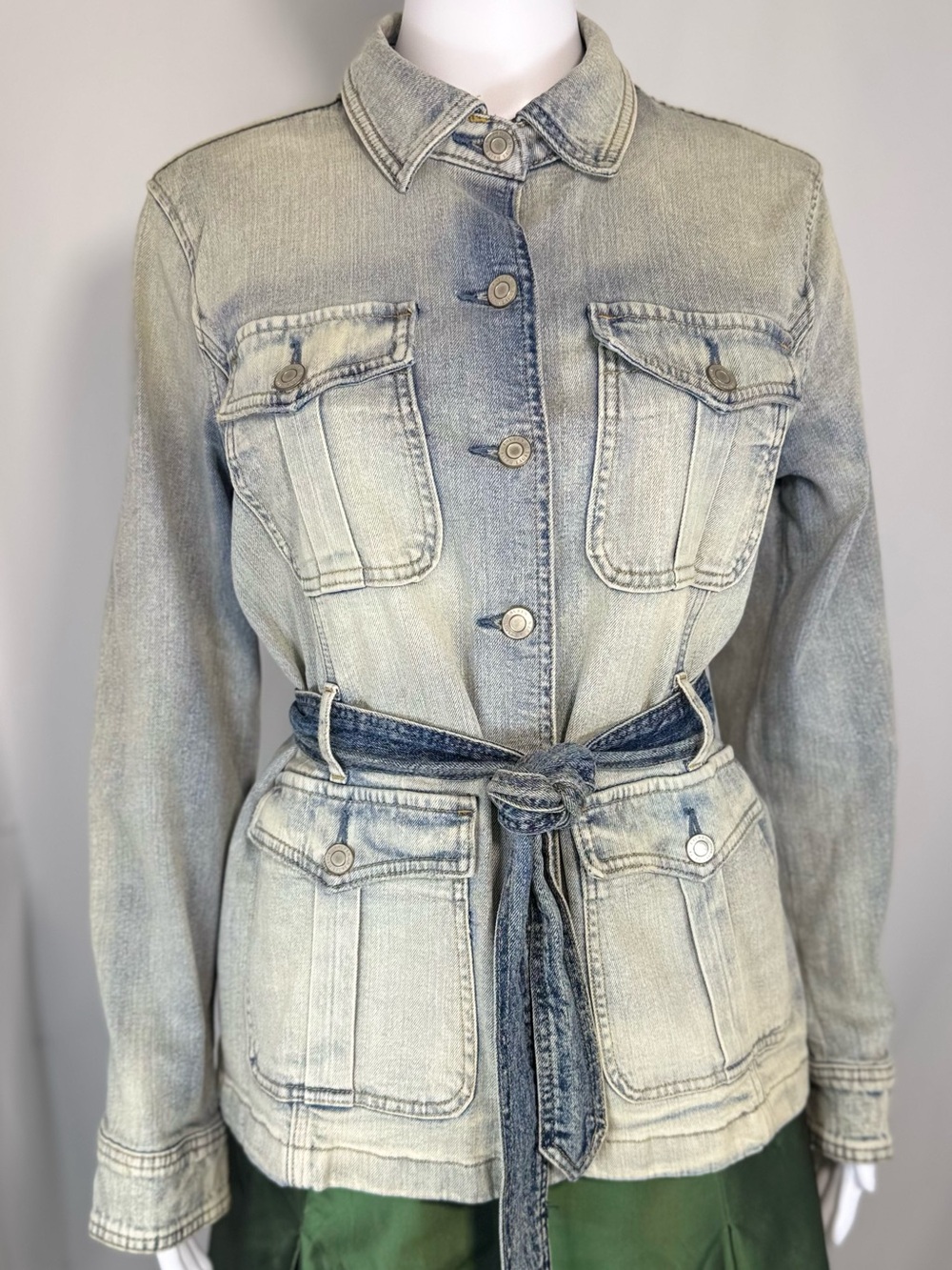 Lauren Ralph Lauren Belted Denim Utility Jacket | Light Wash | Size 10P